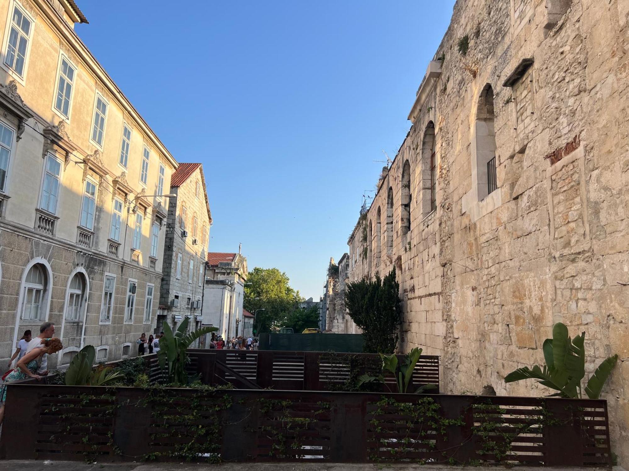 Emperor's Luxury - Unique Unesco Site Apartament Split